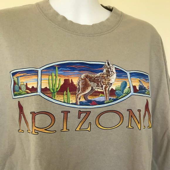 Arizona Beige T-Shirt Southwestern Desert Coyote Print Vintage Air Waves - Picture 1 of 6